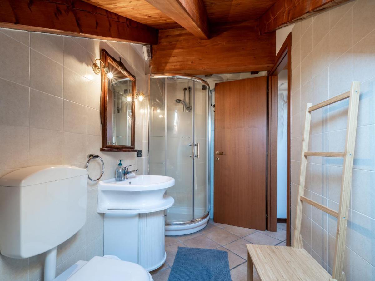 Apartment Borgo San Giulio By Interhome Петтенаско Екстер'єр фото